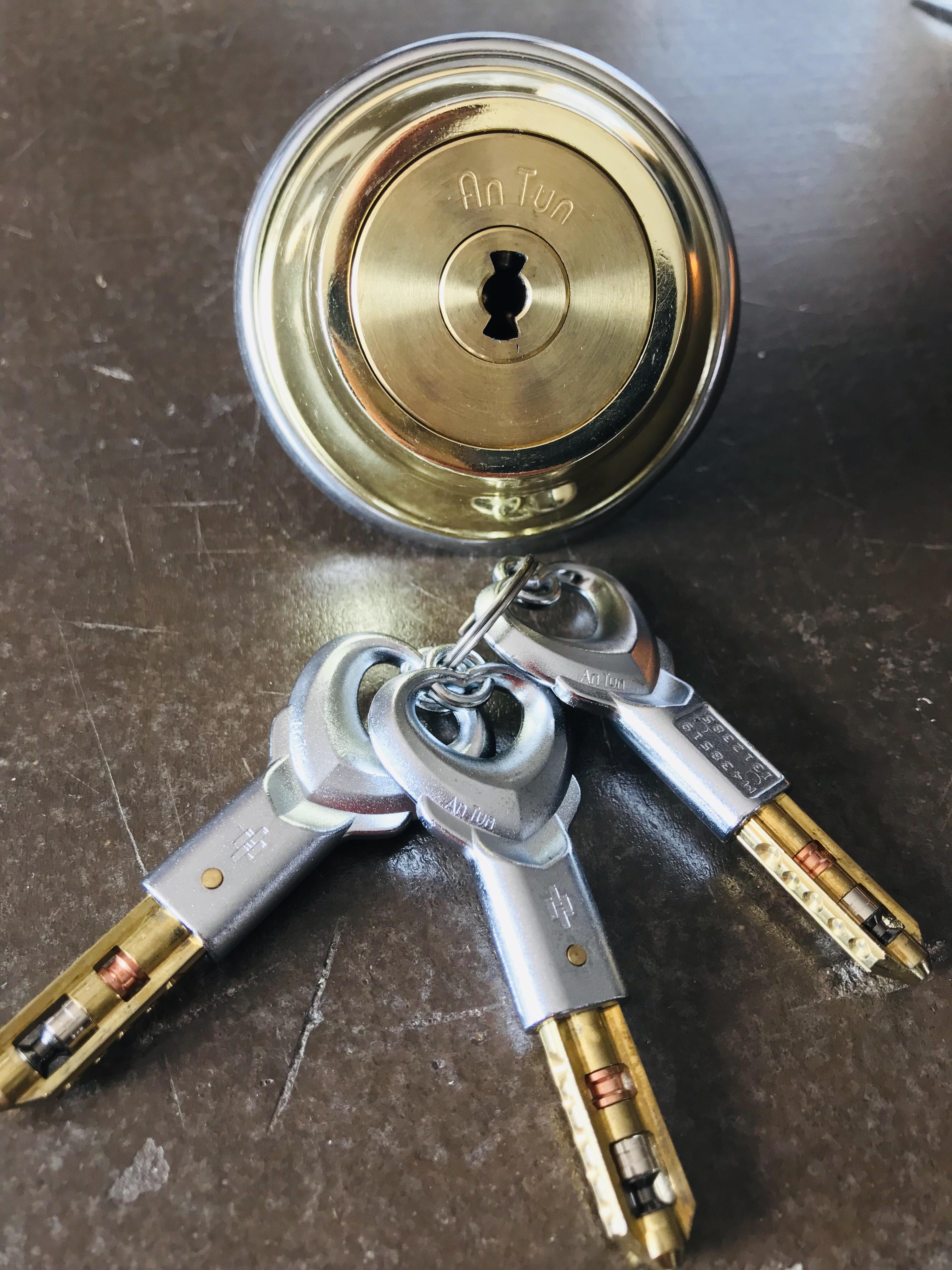 Storm reccomend lock key