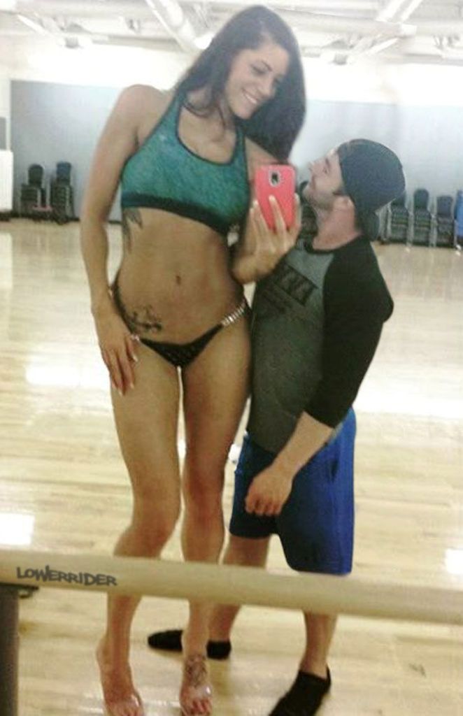 Tall women sex pic