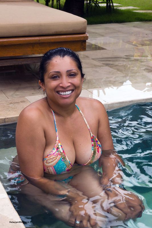 Half-Pipe reccomend Sexy srilankan aunties nude