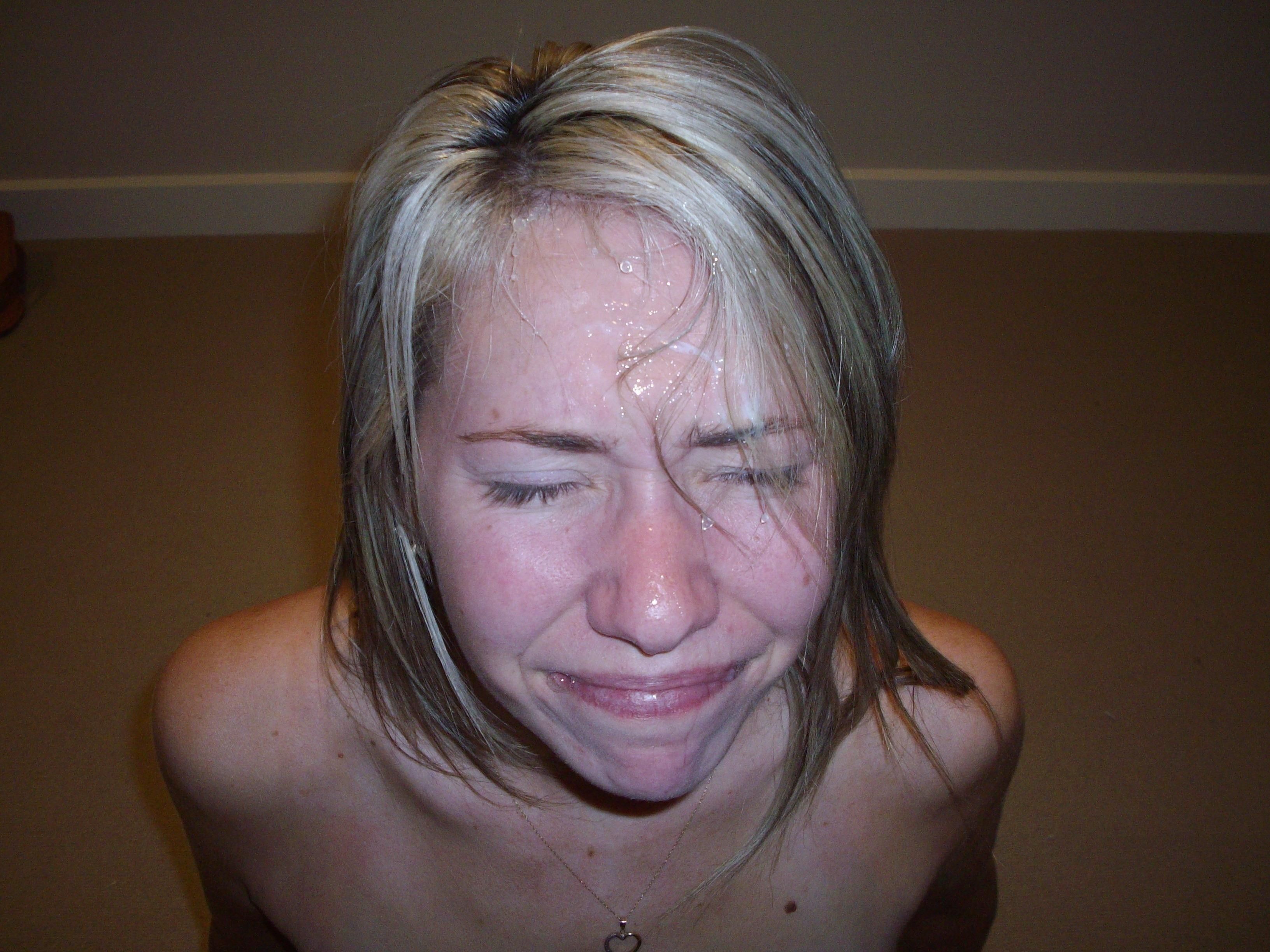 Tic T. reccomend Crying with cum in her mouth