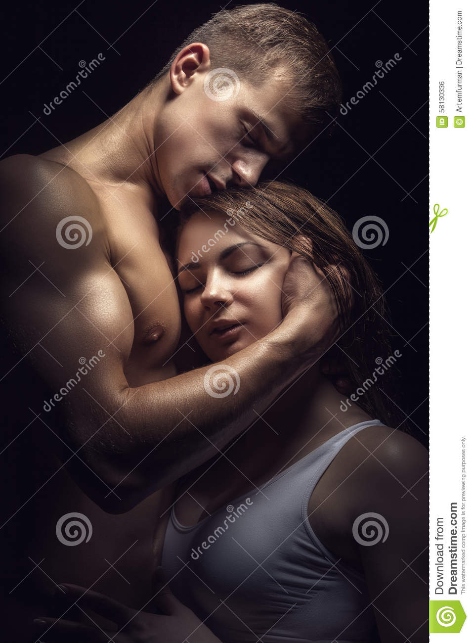 Free photos of couples in erotic foreplay