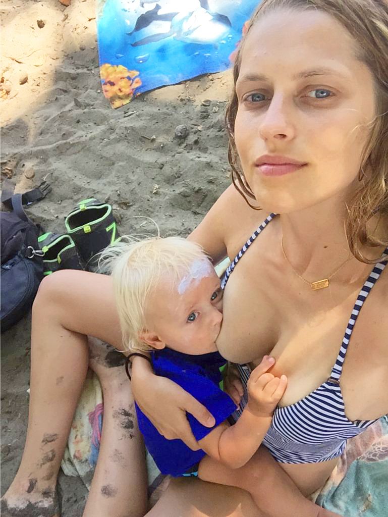 Hot pics of breast feeding by teens