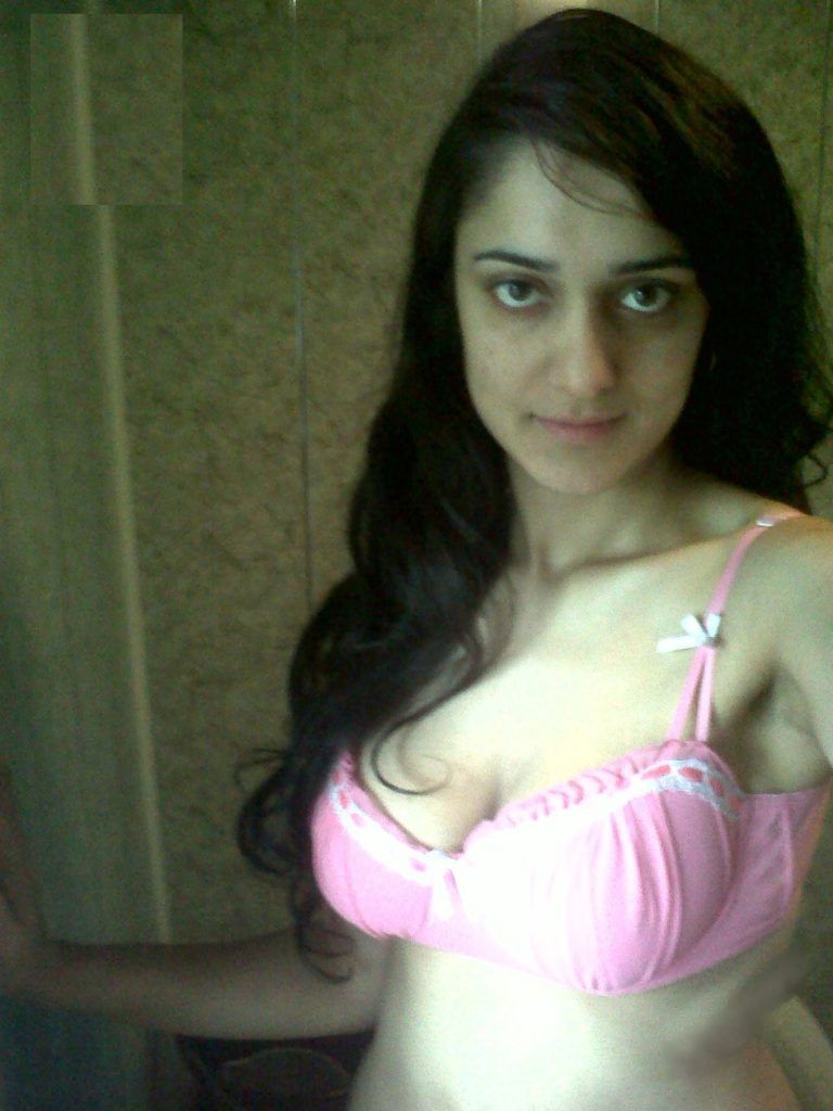 Pakistani new girl nude image